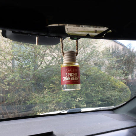 Rinse Spiced Cranberry natural car air freshener - long-lasting scent - alternate angle