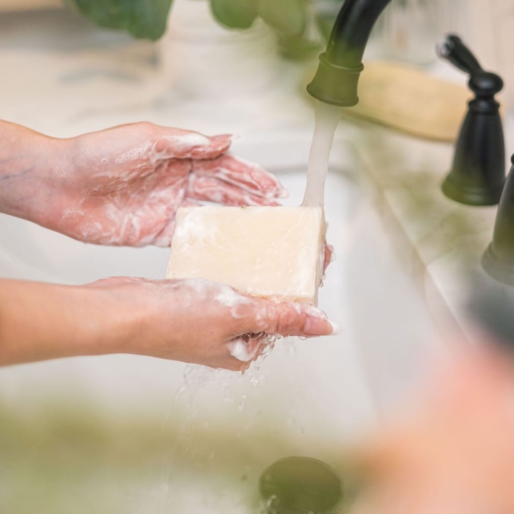 Lavender Soap by Rinse Bath & Body - detail view