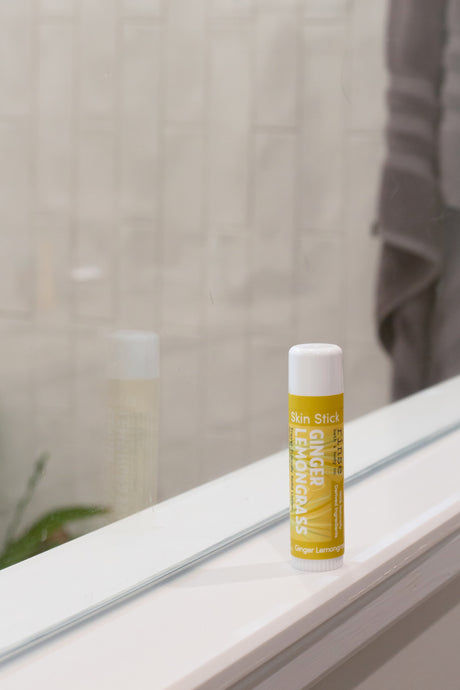 Ginger Lemongrass Soap + Skin Stick Box — packshot