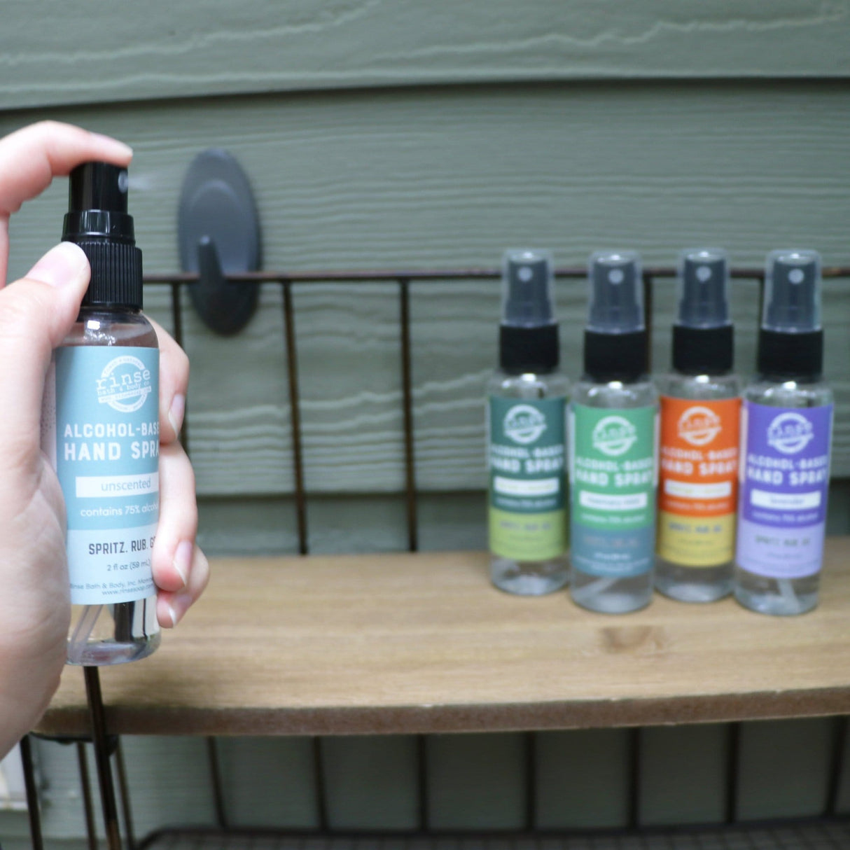 Natural natural bath & body product | Rosemary Mint | Rinse Bath & Body Co. - detail view