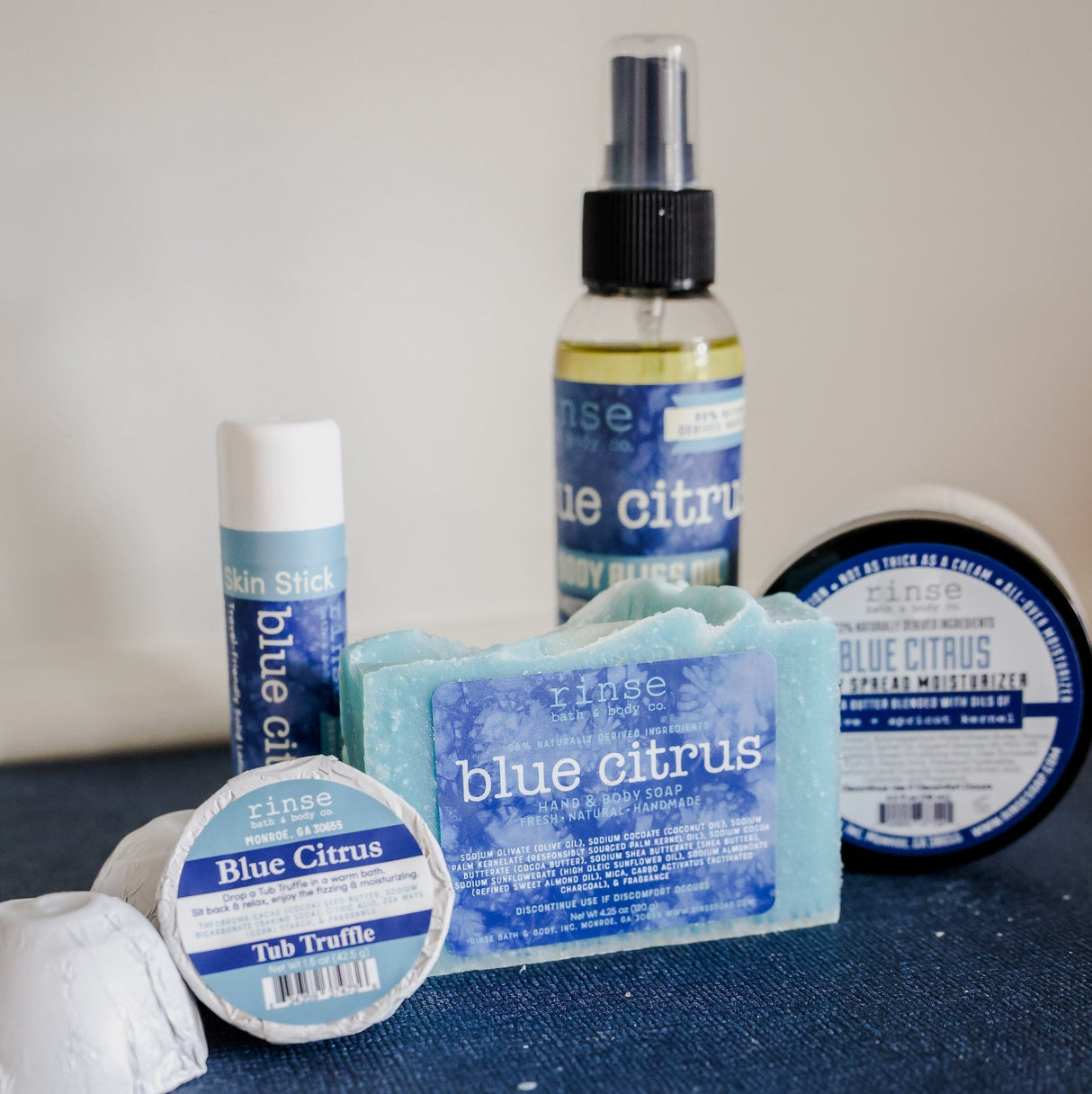 Blue Cirtus handmade natural bar soap from Rinse - paraben-free since 2003 - detail view