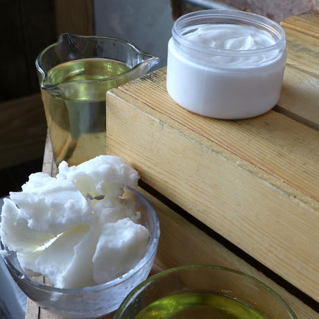 Natural Body Lotion (Body Spread) Almond Honey — lifestyle