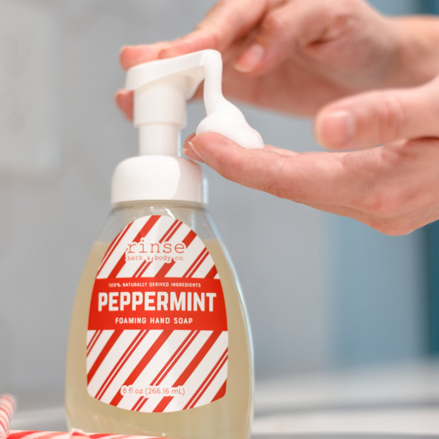Natural natural foaming hand soap | Peppermint | Rinse Bath & Body Co. - alternate angle