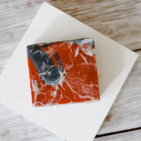 Natural handmade natural bar soap | Craft Brew Natural Bar | Rinse Bath & Body Co. - detail view